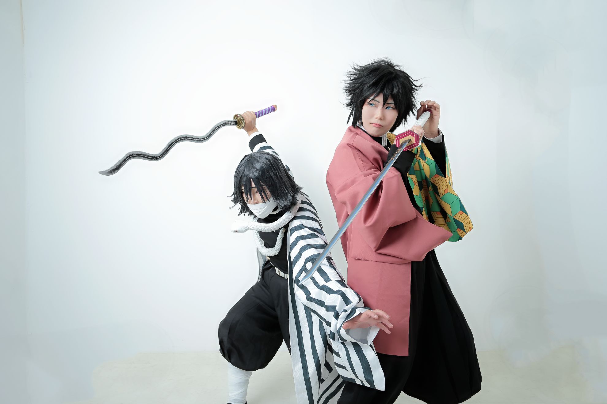 鬼滅の刃 伊黒小芭内&冨岡義勇 | 「コスらぼっ!」コスプレイヤー