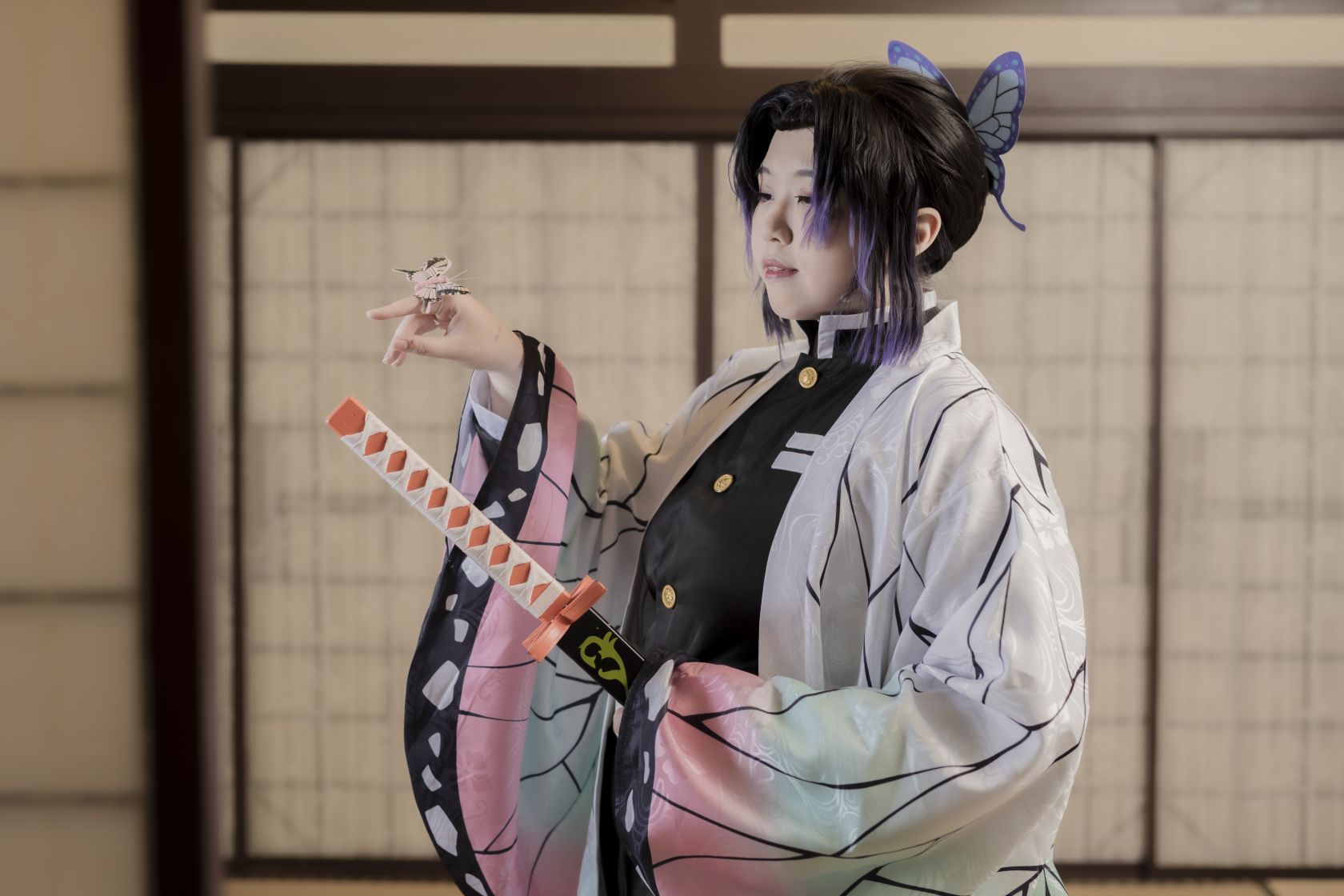 胡蝶しのぶ コスらぼっ コスプレイヤーのためのsnsアプリ