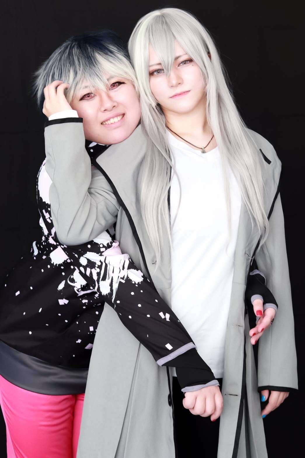 オフでデート | 「コスらぼっ!」コスプレイヤーのためのSNSアプリ