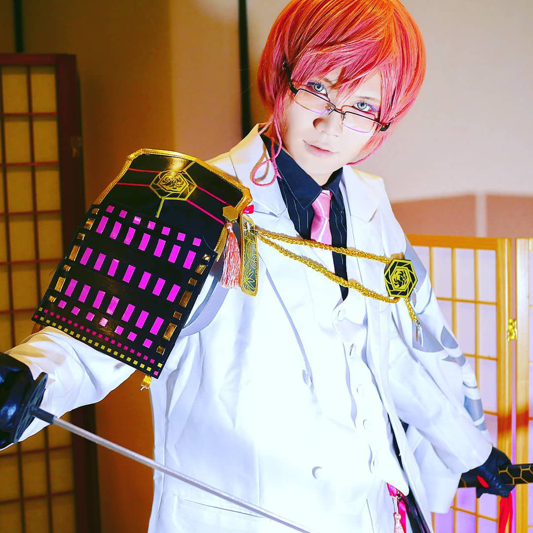 亀甲貞宗 | 「コスらぼっ!」コスプレイヤーのためのSNSアプリ