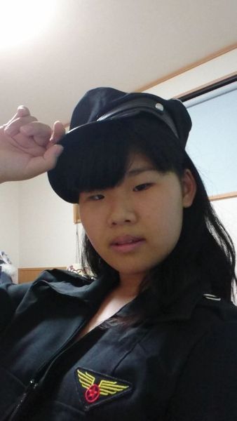 ポリスのコスプレ写真 コスらぼっ コスプレイヤーのためのsnsアプリ